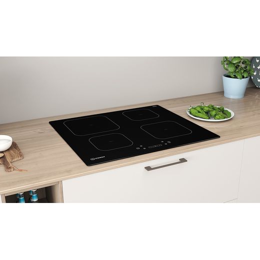 Indesit IS83Q60NE 59cm Induction Hob - Black - Hob in modern kitchen